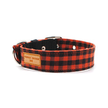 Cargar imagen en el visor de la galería, Collar cuadrillé naranjo &amp; negro - Perros Unidos