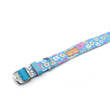 Cargar imagen en el visor de la galería, Collar perro calipso flores - Perros Unidos