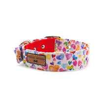 Cargar imagen en el visor de la galería, Collar perro corazones multicolor - Perros Unidos
