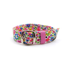 Cargar imagen en el visor de la galería, Collar perro flores multicolor - Perros Unidos