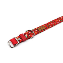 Cargar imagen en el visor de la galería, Collar perro mini flores rojo - Perros Unidos