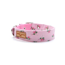 Cargar imagen en el visor de la galería, Collar perro rosado pálido flores - Perros Unidos