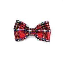 Cargar imagen en el visor de la galería, Humita tartán roja - Perros Unidos